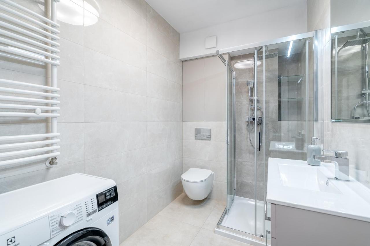Centro46 Z Parkingiem Podziemnym Apartment Thorn