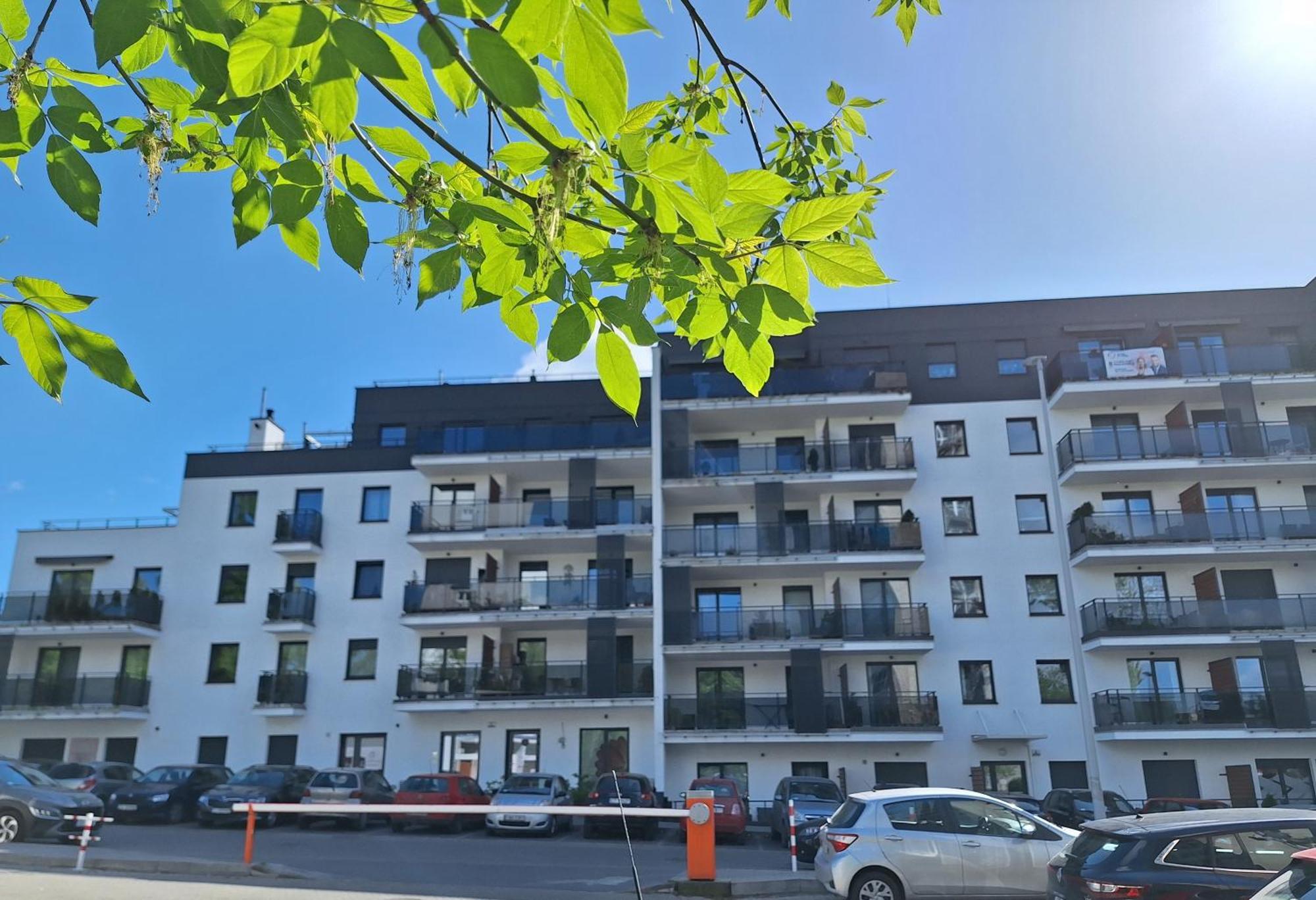 Centro46 Z Parkingiem Podziemnym Apartment Thorn